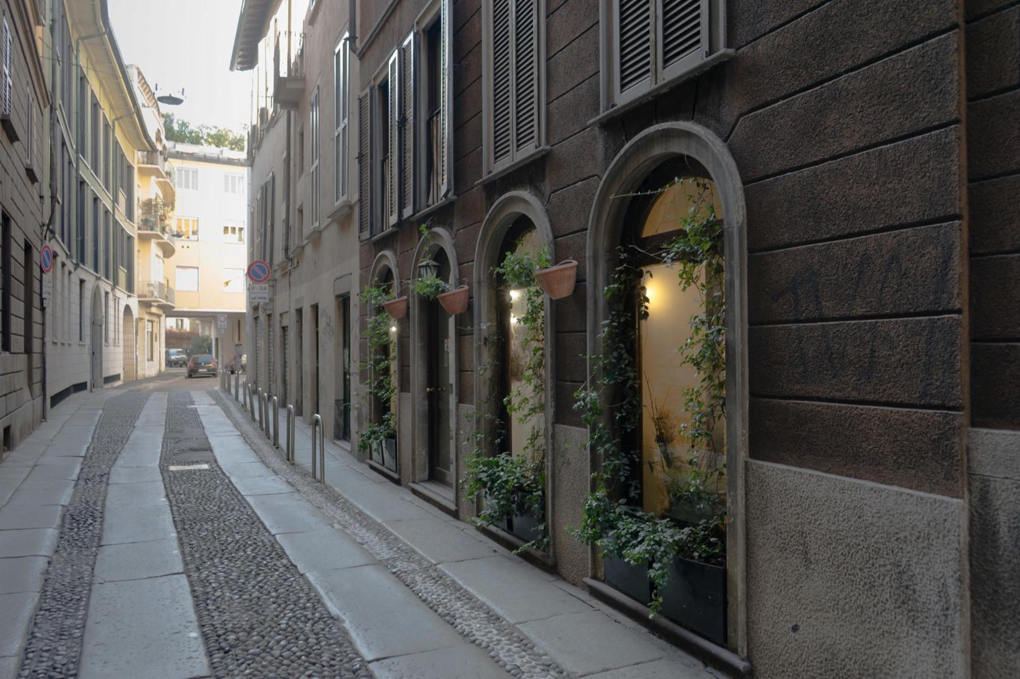 Disciplini Apartment A 5 Min Dal Duomo Mailand Exterior foto
